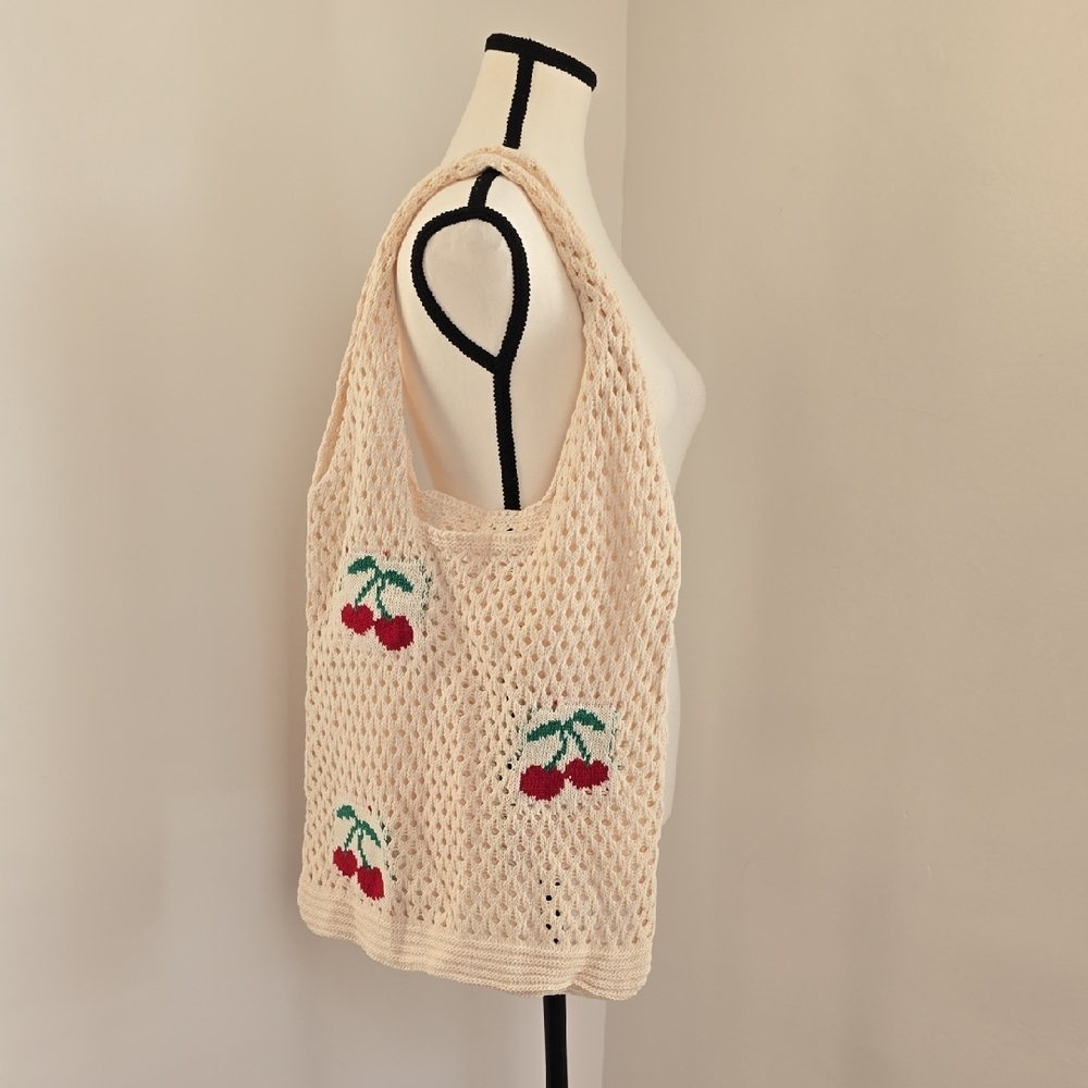 New 8 Other Reasons Ma Cherie Crochet Tote with Cherry Embroidery in Ivory - Picture 4 of 5